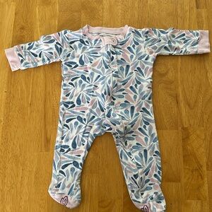 Burt Bee’s 3-6 mos onesie